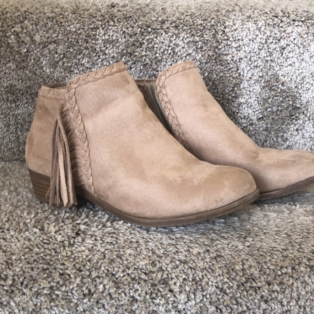 Sugar booties with fringe